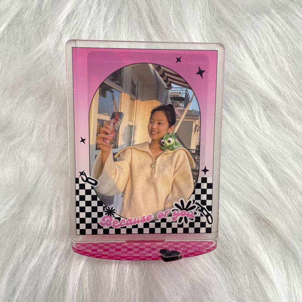 Khung Trưng Bày Thẻ Ảnh Thần Tượng 3inch Bằng Acrylic Ngọt Ngào Trang Trí Bàn Làm Việc Ốp