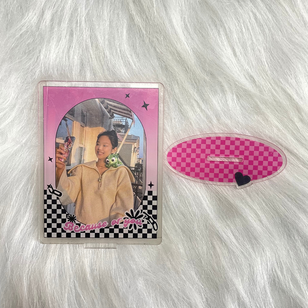 Khung Trưng Bày Thẻ Ảnh Thần Tượng 3inch Bằng Acrylic Ngọt Ngào Trang Trí Bàn Làm Việc Ốp