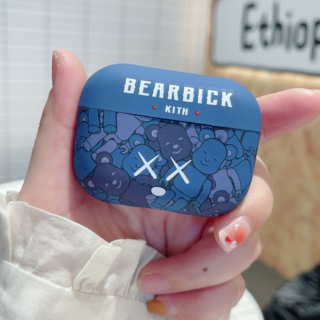 Vỏ Bảo Vệ Hộp Sạc Tai nghe không dây Airpods 3 Pro 1 / 2 Hình Gấu Màu Nhám Dễ Thương