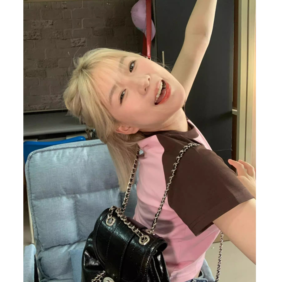 Áo Thun Raglan Tay Ngắn Khoét Vai Màu Tương Phản Thời Trang Cho Nữ