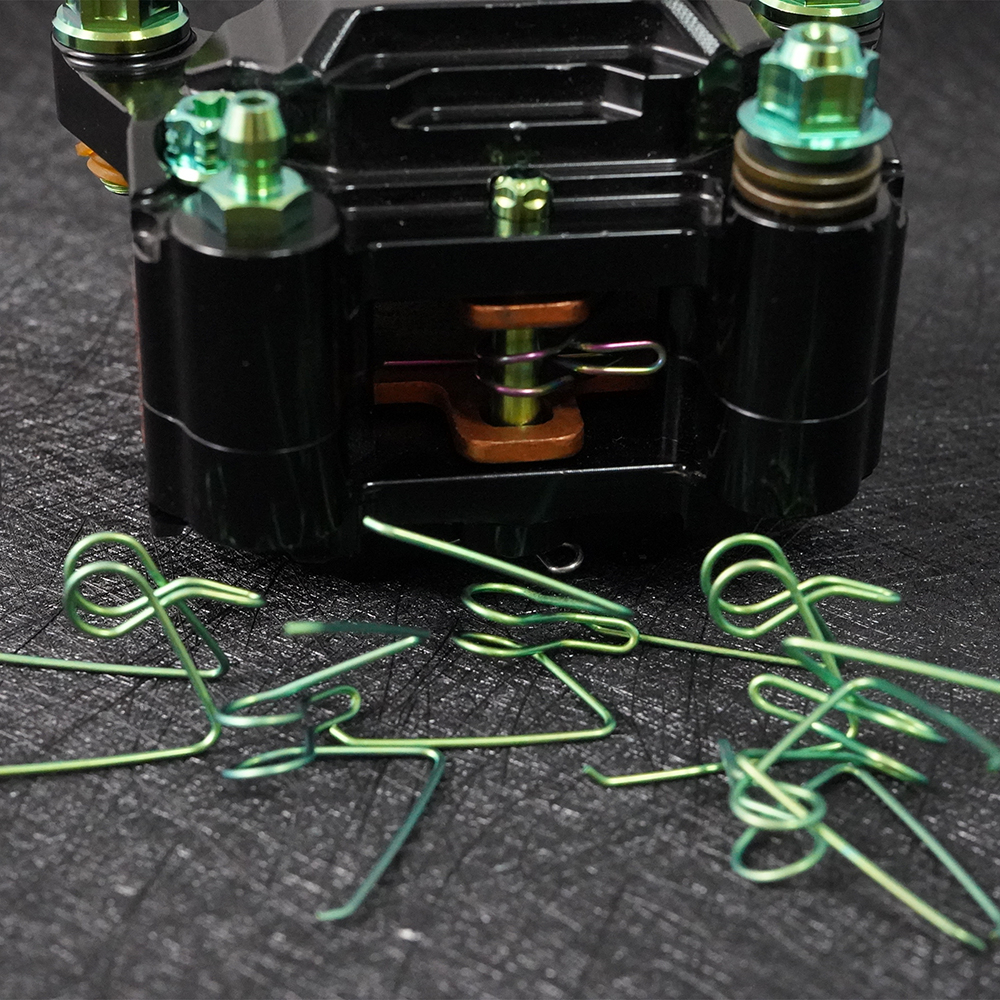 NISSIN Bộ 2 Kẹp Phanh Gr5 Bằng Titan Cao Cấp Cho Xe Mô Tô Forza 350 Xmax 300 Tmax 560 Wave 125i Cbr650r