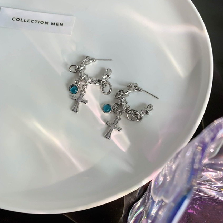 Khuyên Tai Kim Loại Hình Thánh Giá Phong Cách Hip Hop Cổ Điển