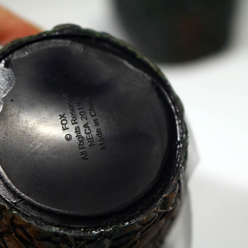 Neca Set 6 Trứng Người Ngoài Hành Tinh Không Đuôi Bán Lẻ