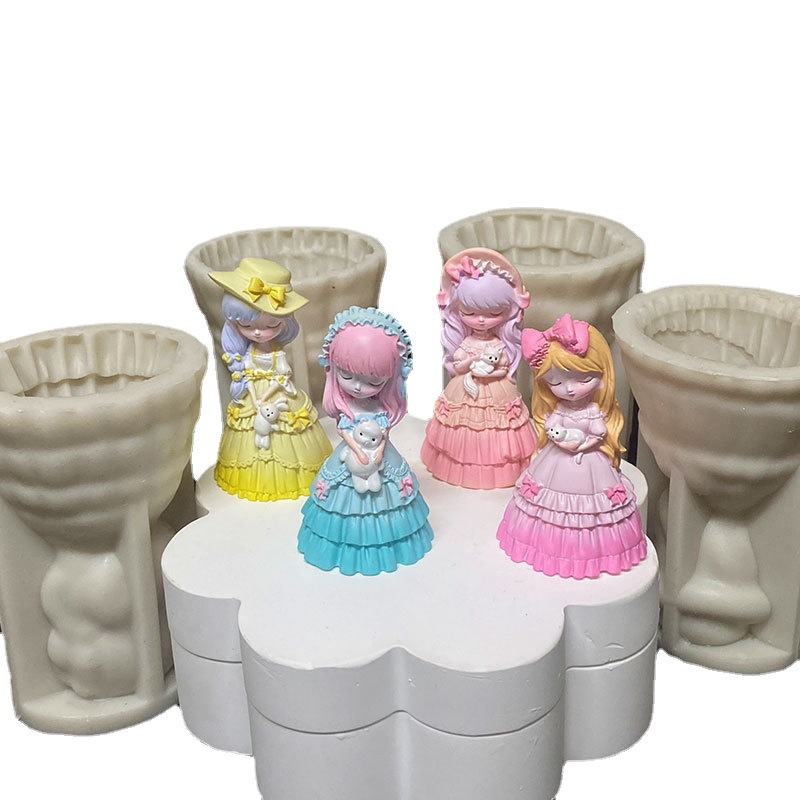 Khuôn Silicone Làm Xà Phòng / Nến Hình Công Chúa Betty DIY