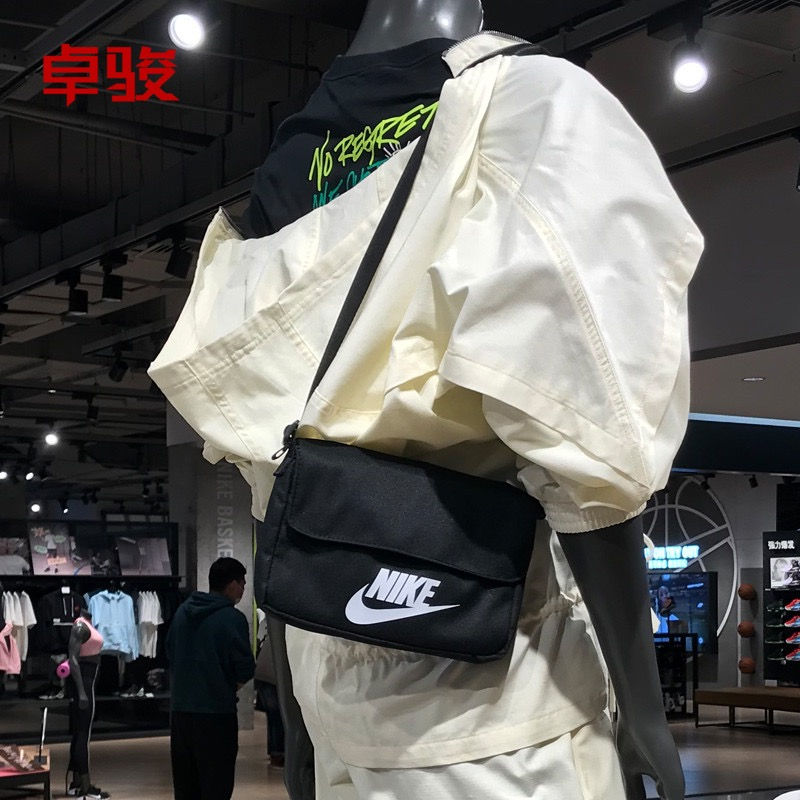 Túi Đeo ChéO Nike100% Cho Nam Và Nữ CW9300