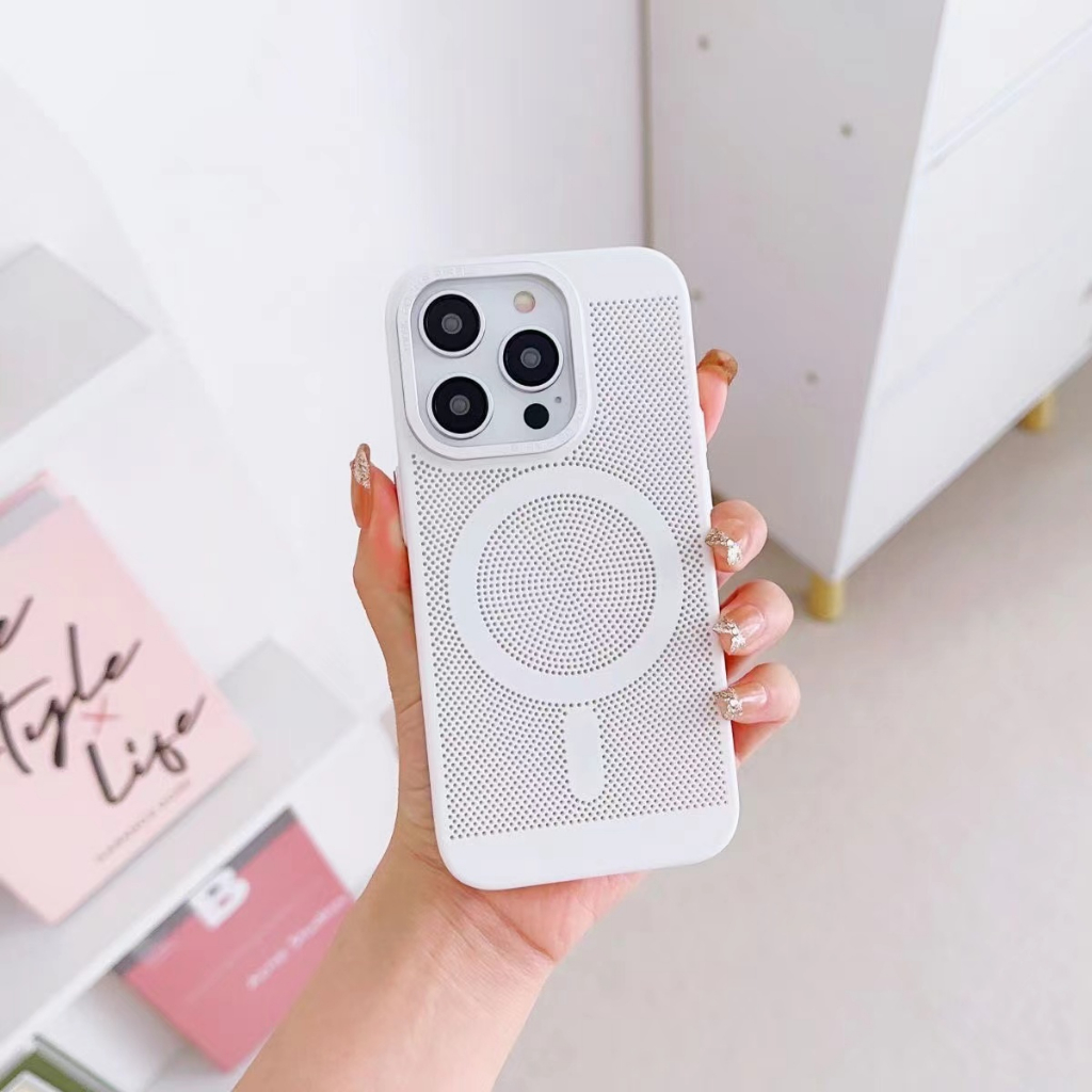 Ốp Điện Thoại Mềm Từ Tính Chống Rơi Cho iPhone11 12 12Promax 11promax 14 13Pro 14plus 11promax 12Pro 13