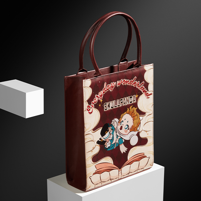 POP MART SKULLPANDA Everyday Wonderland Series-Tote Bag SKULLPANDA Mỗi Ngày Túi Dòng Wonderland
