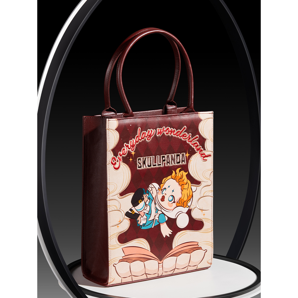 POP MART SKULLPANDA Everyday Wonderland Series-Tote Bag SKULLPANDA Mỗi Ngày Túi Dòng Wonderland