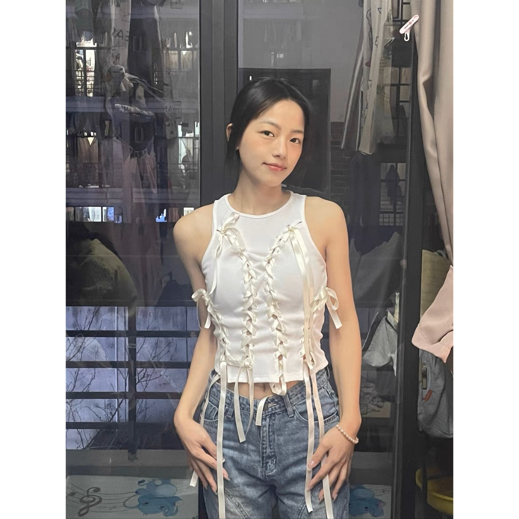 Áo Croptop Sát Nách Cổ Tròn Khoét Rỗng Màu Trắng Thời Trang Mùa Hè Cho Nữ