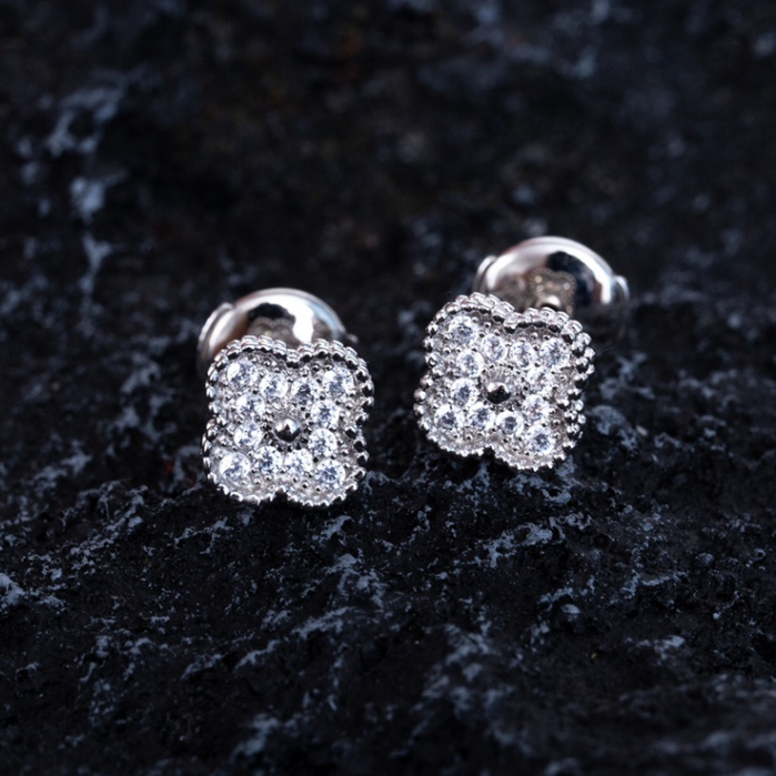 Bông Tai Bạc Mini Hình Cỏ Bốn Lá Đính Kim Cương Giả Thời Trang Năm 2023 Cho Nữ