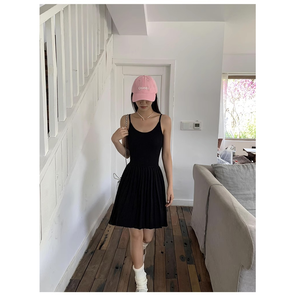 Đầm Hai Dây Dệt Kim Màu Đen Dáng Ôm Thời Trang Mùa Hè 2023 Cho Bạn Gái