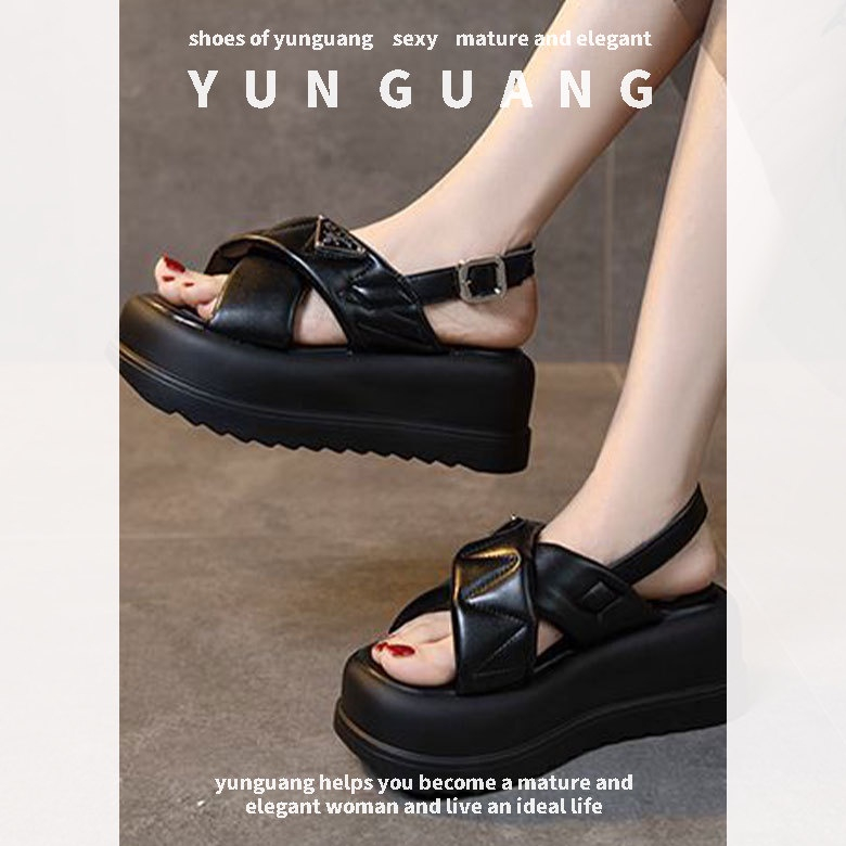 Yunguang Xăng đan Đế Mềm Dày Dặn Màu Đen Thời Trang Cho Nữ