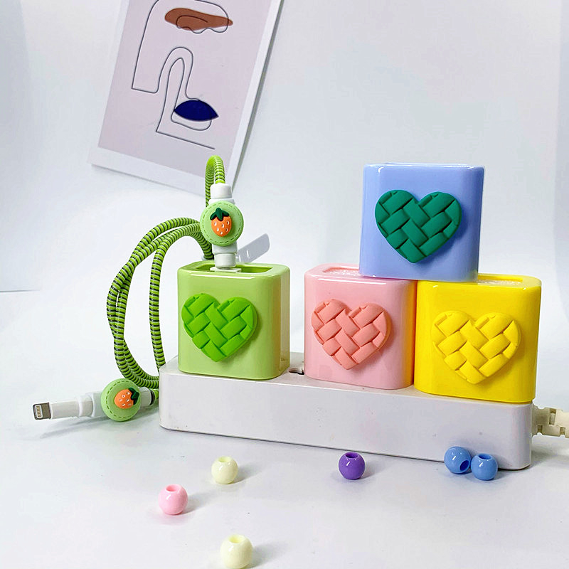 Dây Quấn Bảo Vệ Dây Cáp Sạc Iphone 13