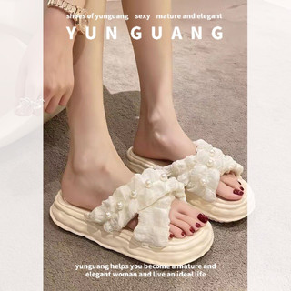 Dép quai ngang YUNGUANG đế dày đính ngọc trai thời trang cho nữ