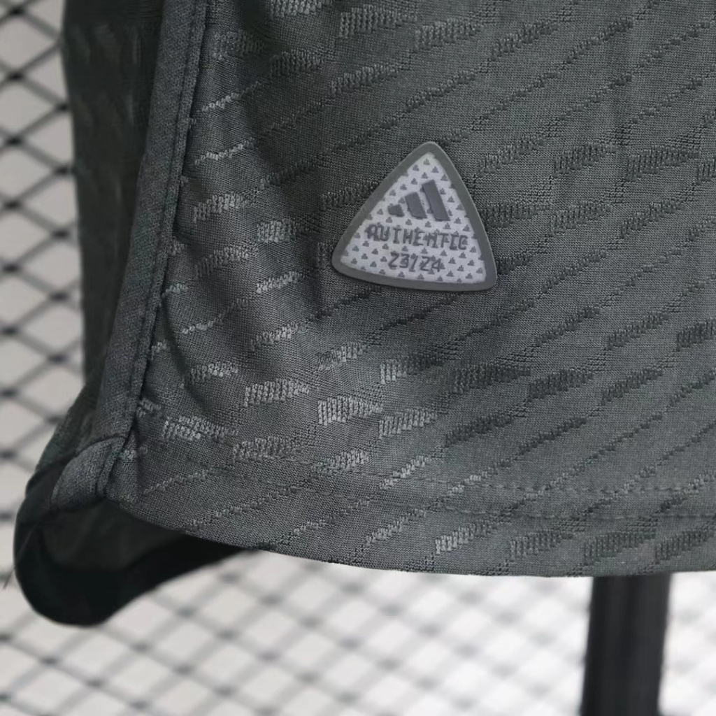 Áo Thun Đá Banh Màu Đen Size S-2XL 23-24 Thời Trang Cho Nam