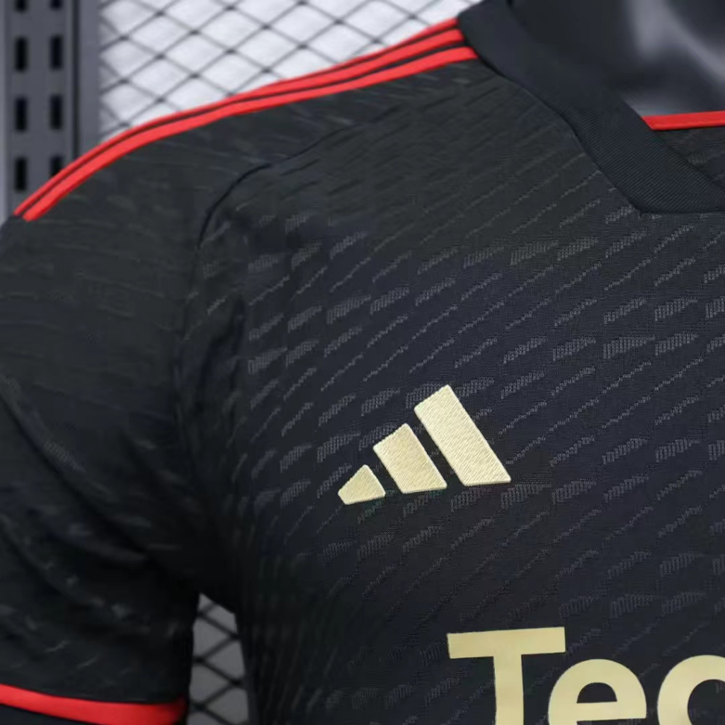 Áo Thun Đá Banh Màu Đen Size S-2XL 23-24 Thời Trang Cho Nam