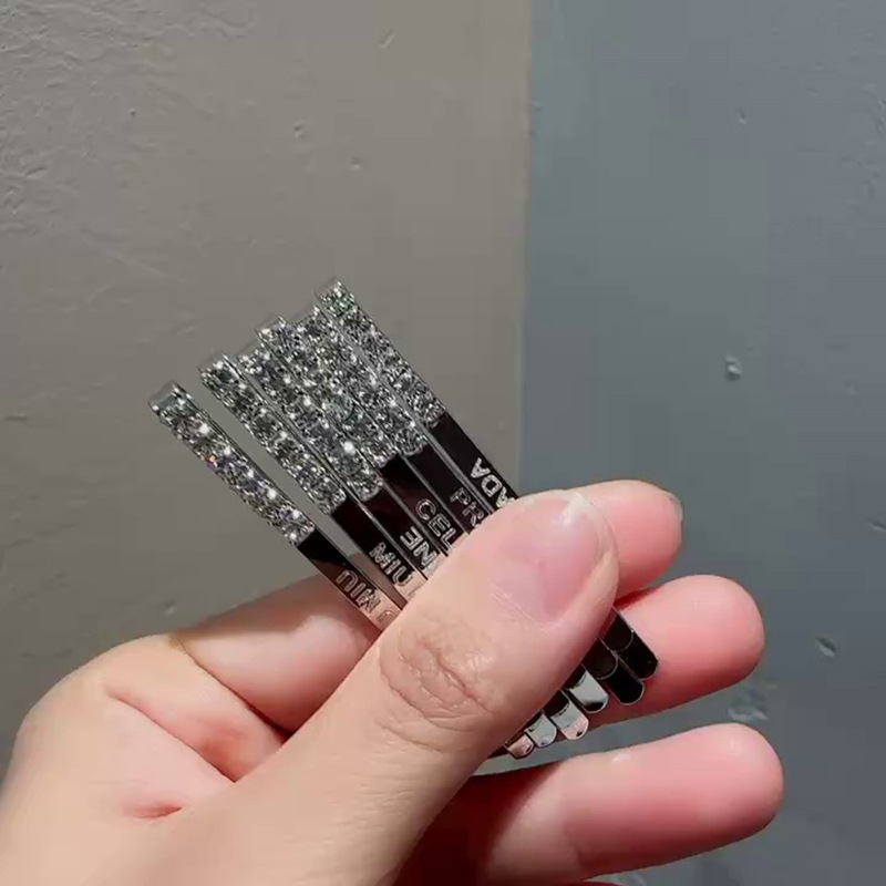 Kẹp Tóc Đính Kim Cương Chữ Phong Cách Âu Mỹ Sang Trọng