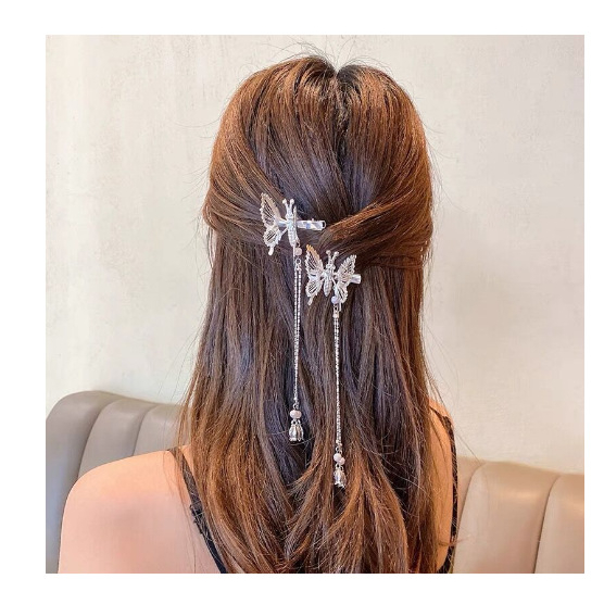 Kẹp Tóc Hình Bướm Bằng Kim Loại Phối Tua Rua Xinh Xắn Cho Nữ