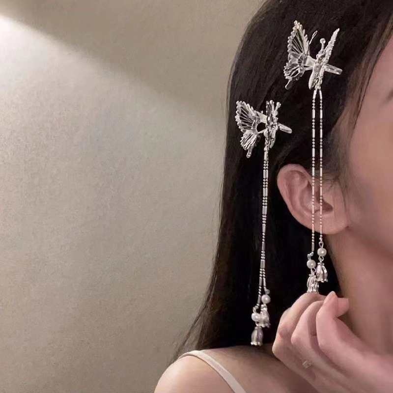Kẹp Tóc Hình Bướm Bằng Kim Loại Phối Tua Rua Xinh Xắn Cho Nữ