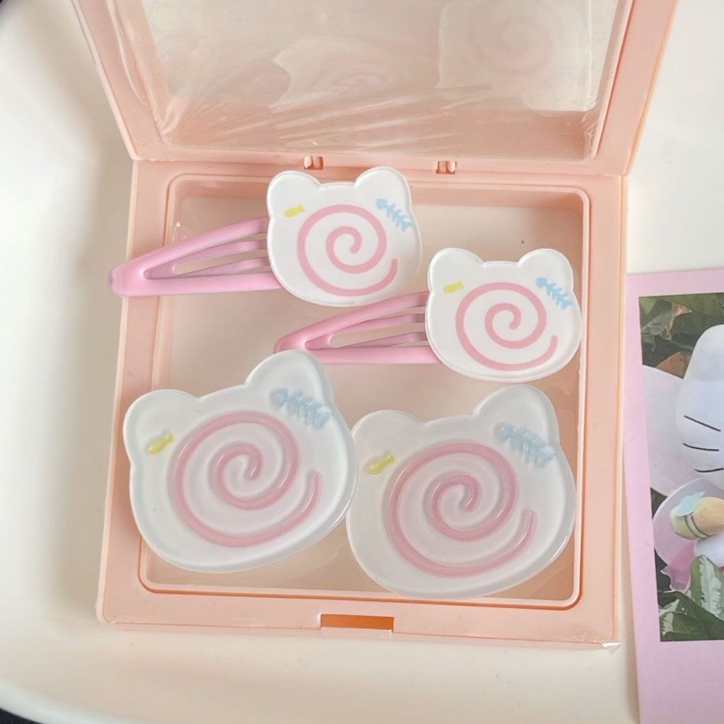 Kẹp Tóc Cá Nhỏ Hình Mèo Mặt to Ăn Cá Vui Nhộn Mềm Mại Trái Tim Dễ Thương Phong Cách Nhật Bản Cho Bé Gái