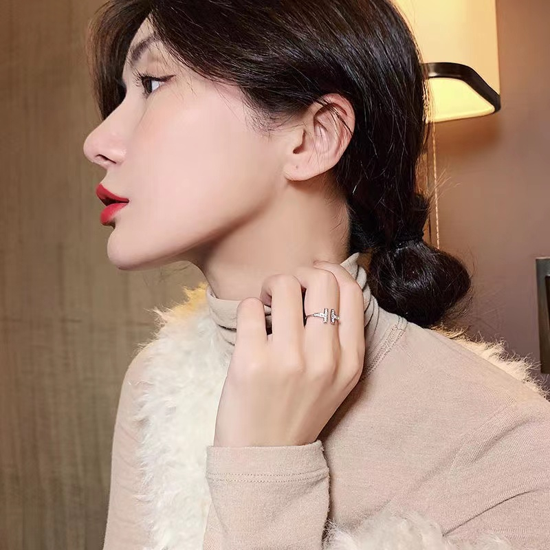 Nhẫn Mạ Vàng Hồng 18K Đính Kim Cương Toàn Diện