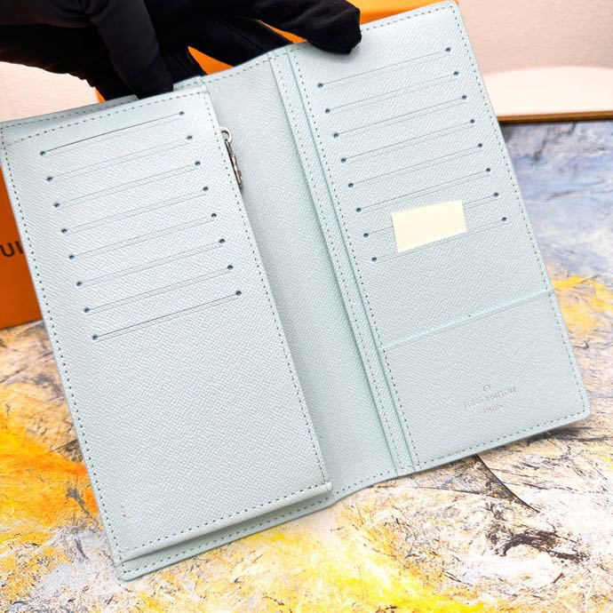 Ví Louis Vuitton Chính Hãng 100% M82306