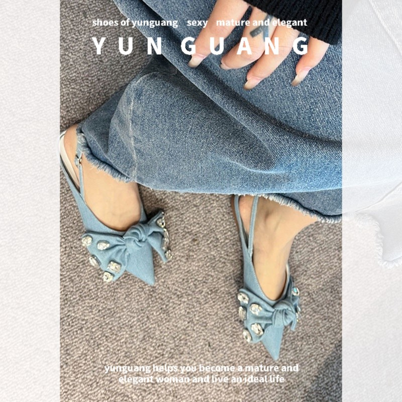 Sandal Mũi Nhọn Đính Đá Thiết Kế Mới Ngọt Ngào Thời Trang Dành Cho Nữ