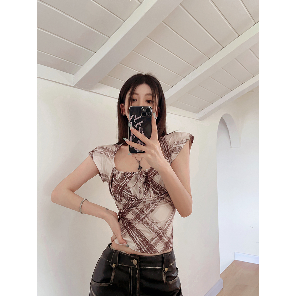 Áo Thun Tay Ngắn Cổ Vuông Phối Dây Rút Thời Trang Dành Cho Nữ