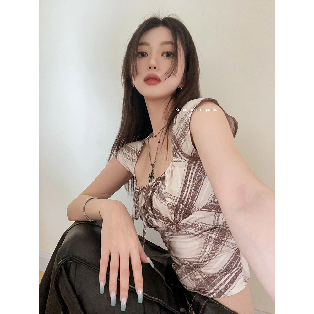 Áo Thun Tay Ngắn Cổ Vuông Phối Dây Rút Thời Trang Dành Cho Nữ