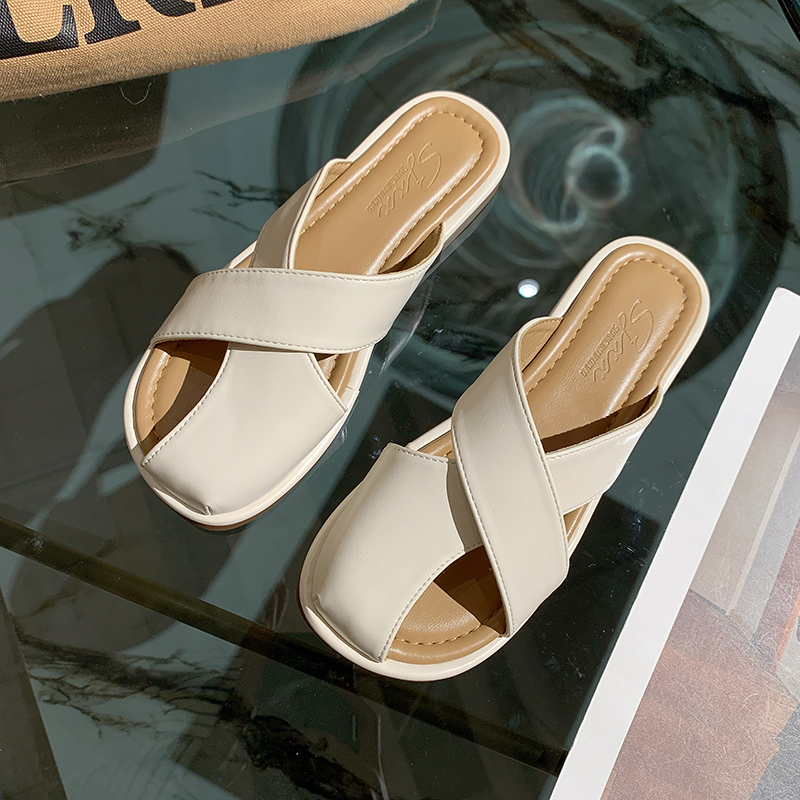 Sandal Đế Bằng Năng Động Thời Trang Dành Cho Nữ