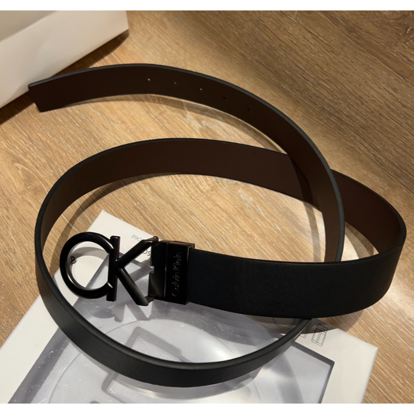 Thắt Lưng Da Đục Lỗ Sang Trọng Cho Nam 110cm