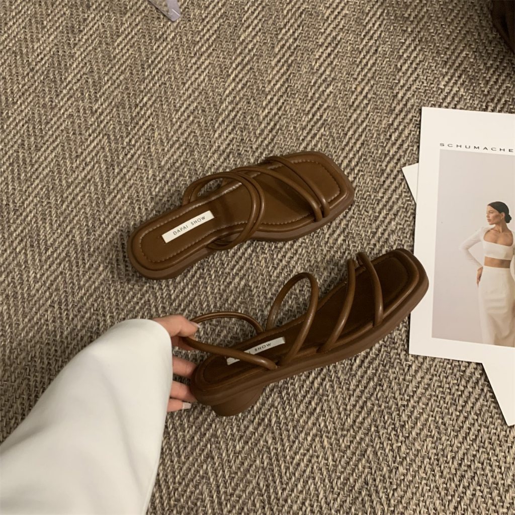 Giày Sandal Đế Thấp Mũi Vuông Mềm Mại Thời Trang Cho Nữ