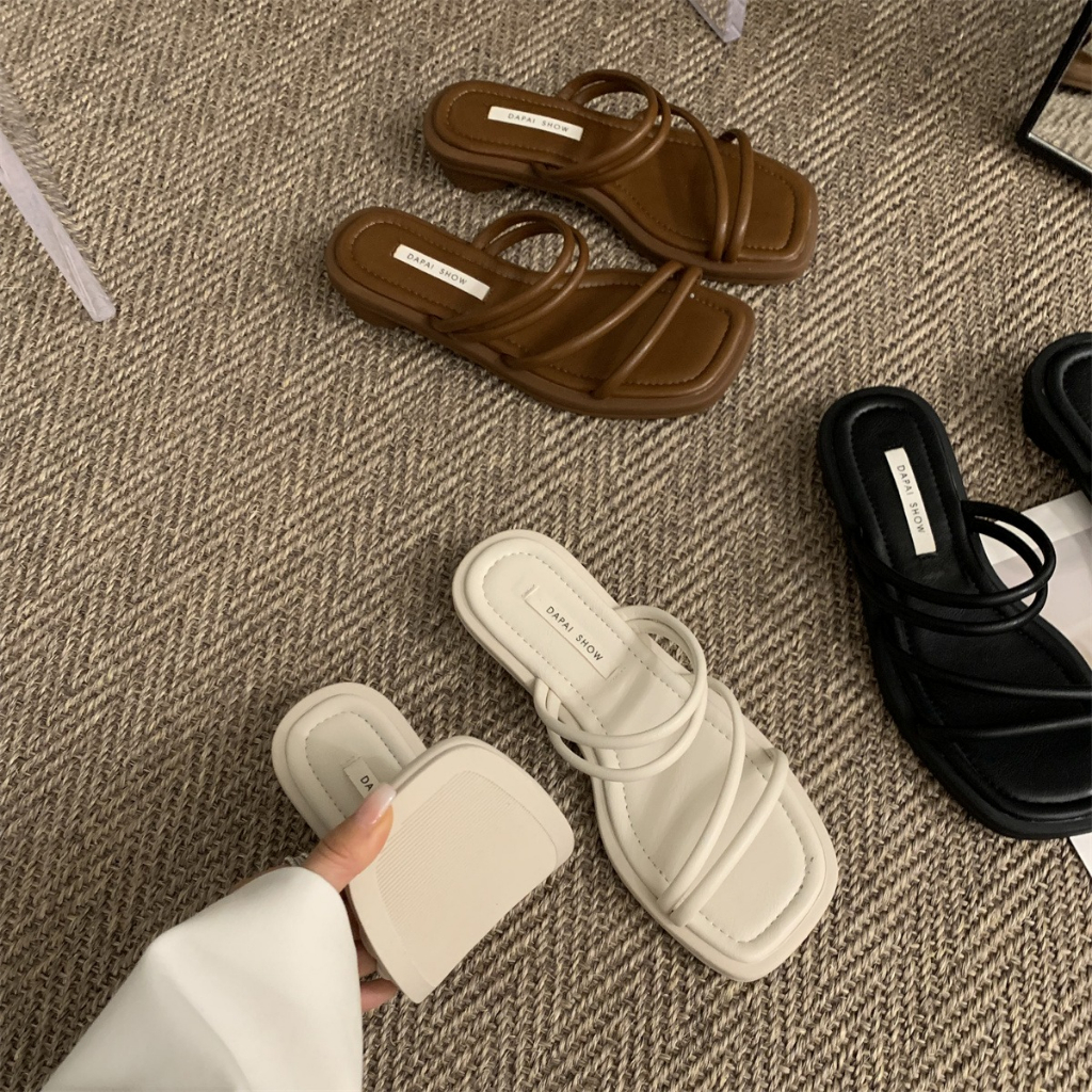 Giày Sandal Đế Thấp Mũi Vuông Mềm Mại Thời Trang Cho Nữ