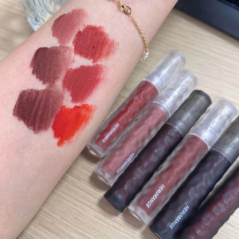 Son lì ko trôi nước ,Son Bóng HERORANGE Dưỡng Ẩm Chống Thấm Nước Không Dính Màu Sắc Tươi Tắn Bong Son bóng