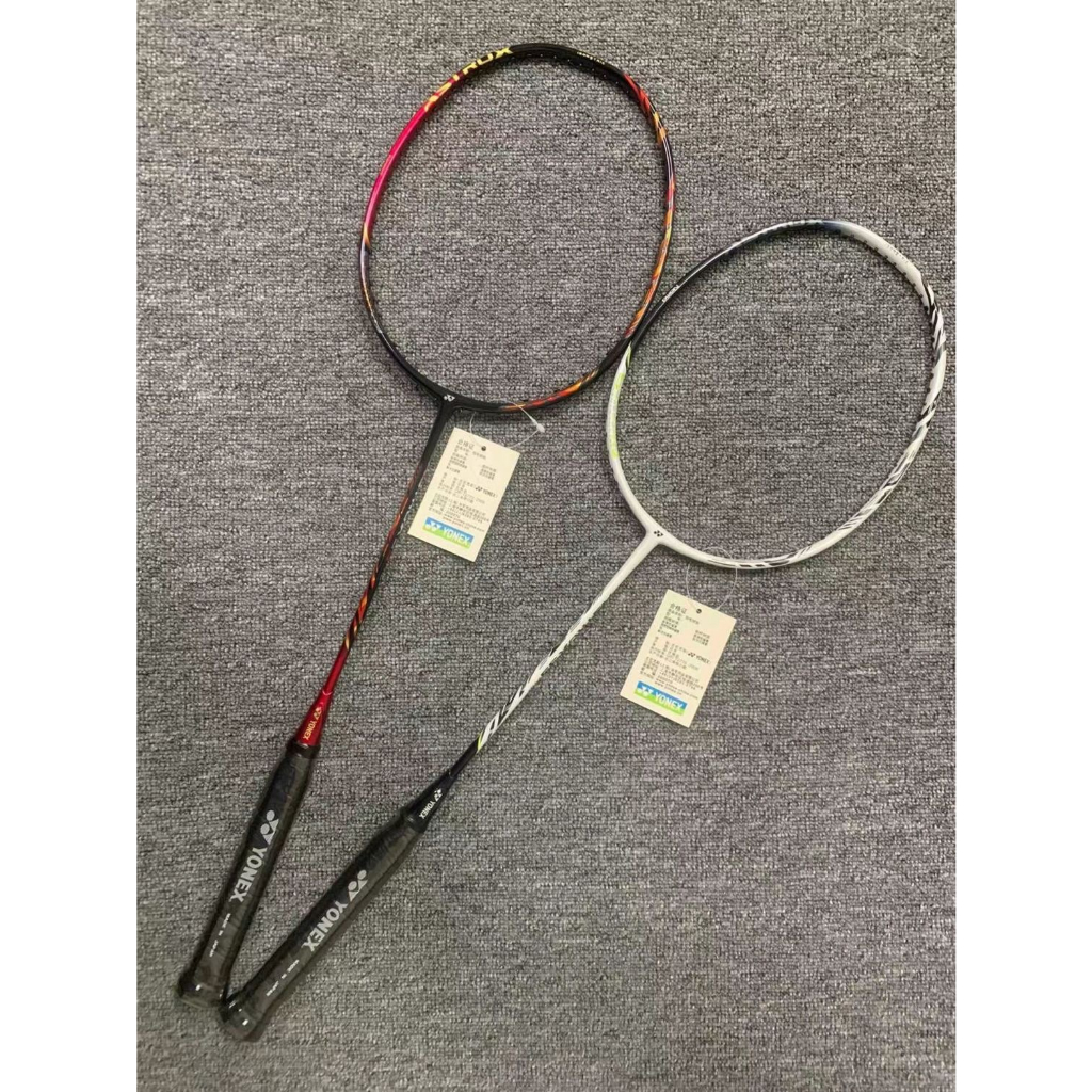 【YONEX】Vợt cầu lông Yonex ASTORX 99Pro vợt cầu lông sợi carbon 4UG5（Túi cầu lông+string+keo tay）