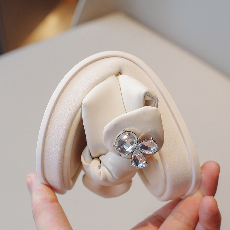 Giày sandal đế mềm phong cách Hàn Quốc lấp lánh thời trang cho bé gái