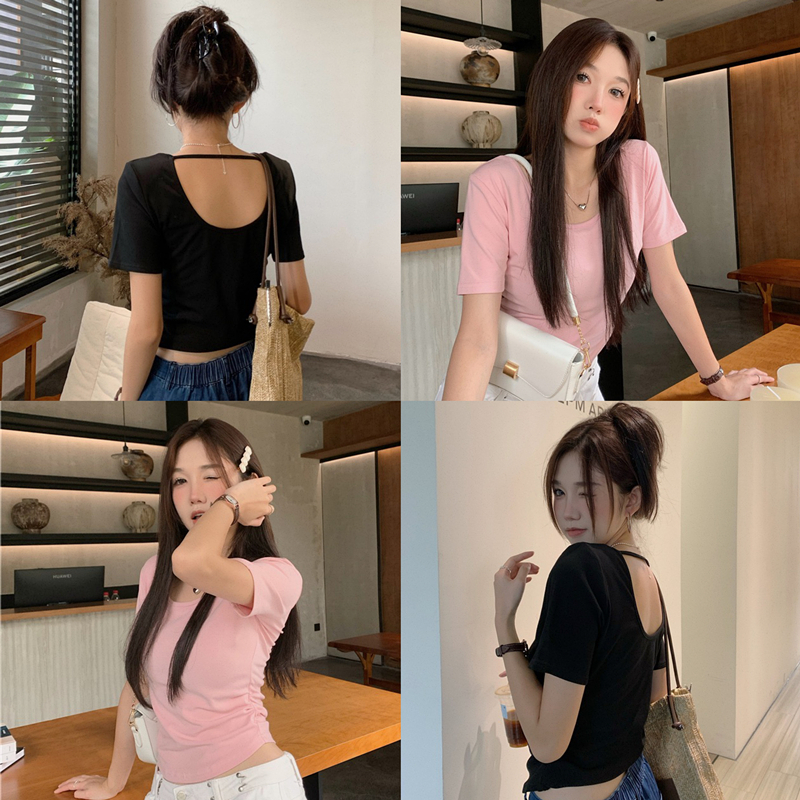 【WANG JIAO ZHAN】 Áo crop top nữ Phiên bản Hàn Quốc của áo phông ngắn tay ôm sát và áo ngắn hở lưng thon gọn【9979】