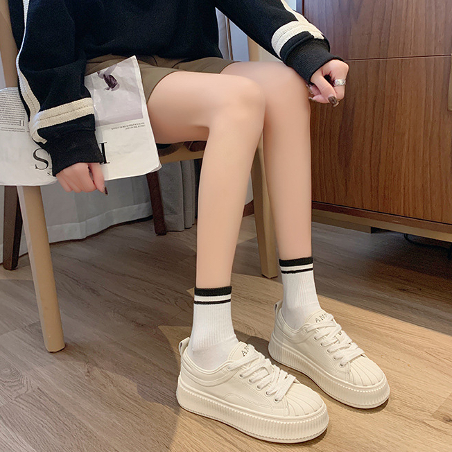 Giày Thể Thao Đế Dày Màu Trắng Mũi Vỏ Sò Thời Trang Mùa Xuân Dễ Phối Đồ