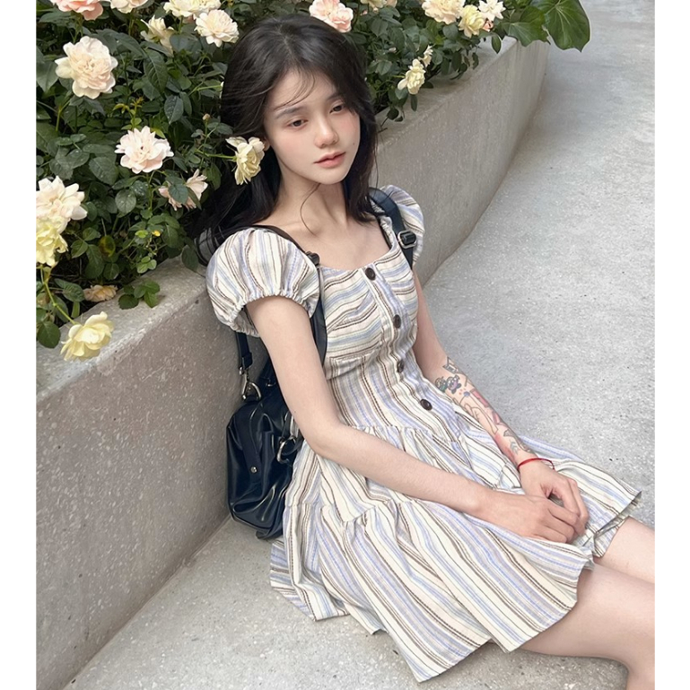 Đầm Tay Phồng Họa Tiết Kẻ Sọc Phong Cách Pháp Thời Trang Quyến Rũ Cho Nữ
