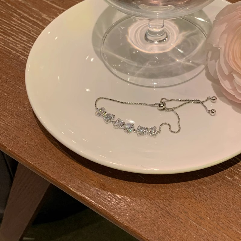 Vòng Tay Đính Nơ Zircon Màu Bạc Thời Trang Hàn Quốc Chất Lượng Cao Làm Quà Tặng Sinh Nhật Cho Học Sinh Nữ