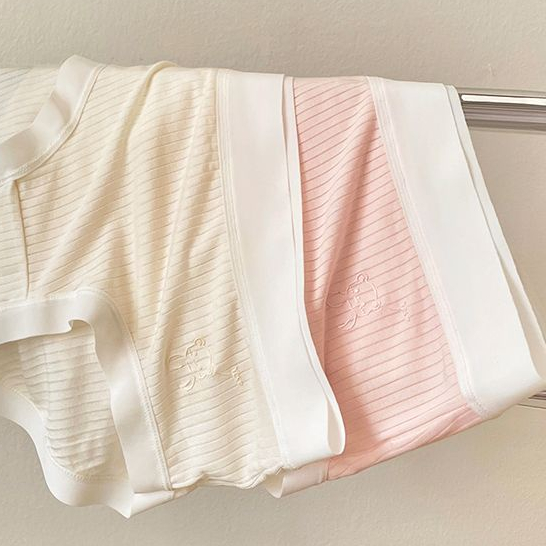 Quần Lót Cotton Nguyên Chất Kháng Khuẩn Thoáng Khí Không Đường May Lưng Vừa Phong Cách Nhật Bản