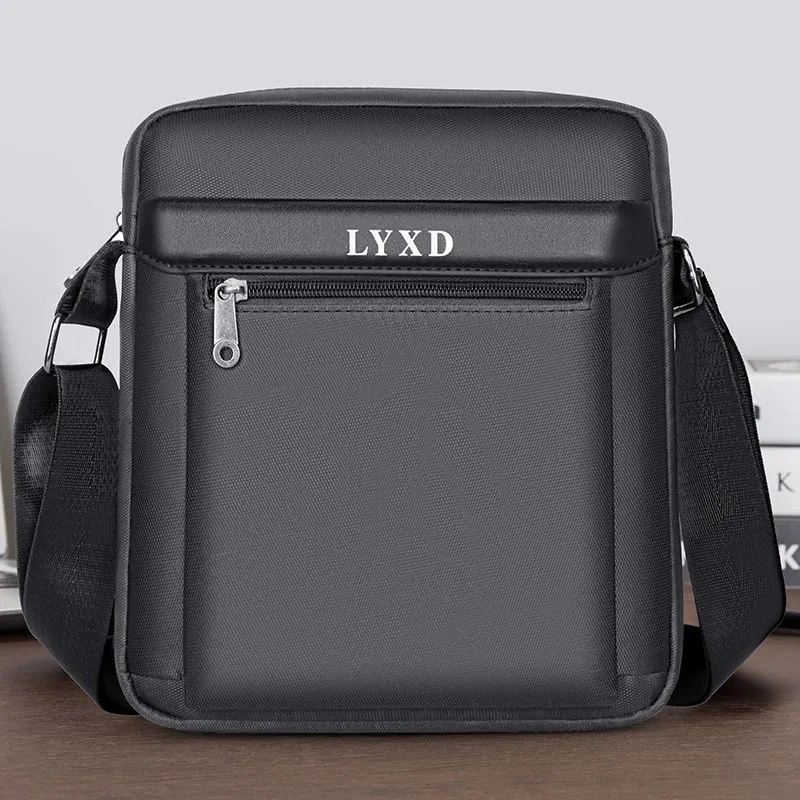 Túi Đeo Chéo Vai Bằng nylon Chống Nước Dành Cho Nam Giới zc284