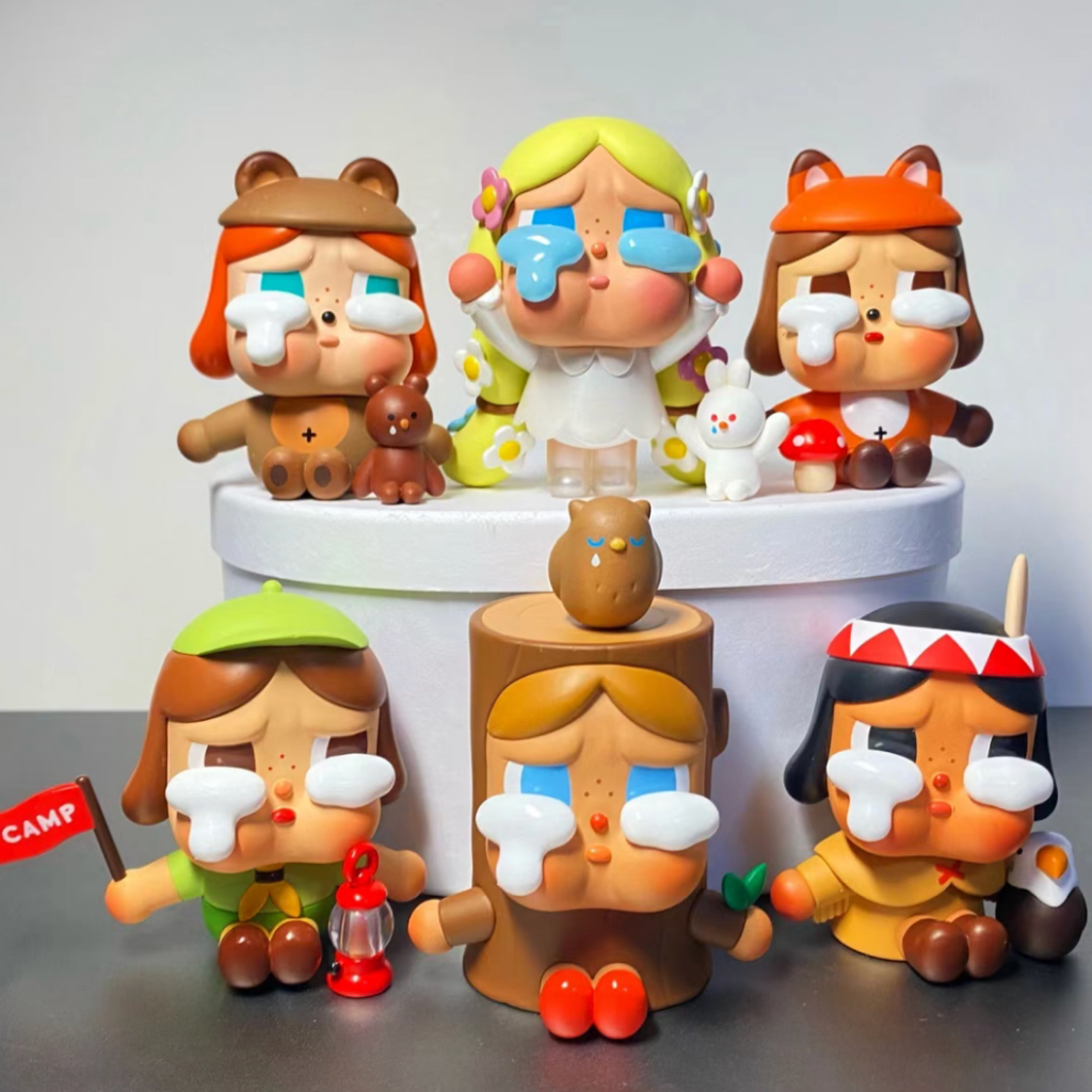 Đồ trang trí Búp Bê POPMART CRYBABY Crying in the woods series Làm Quà Tặng Trang Trí