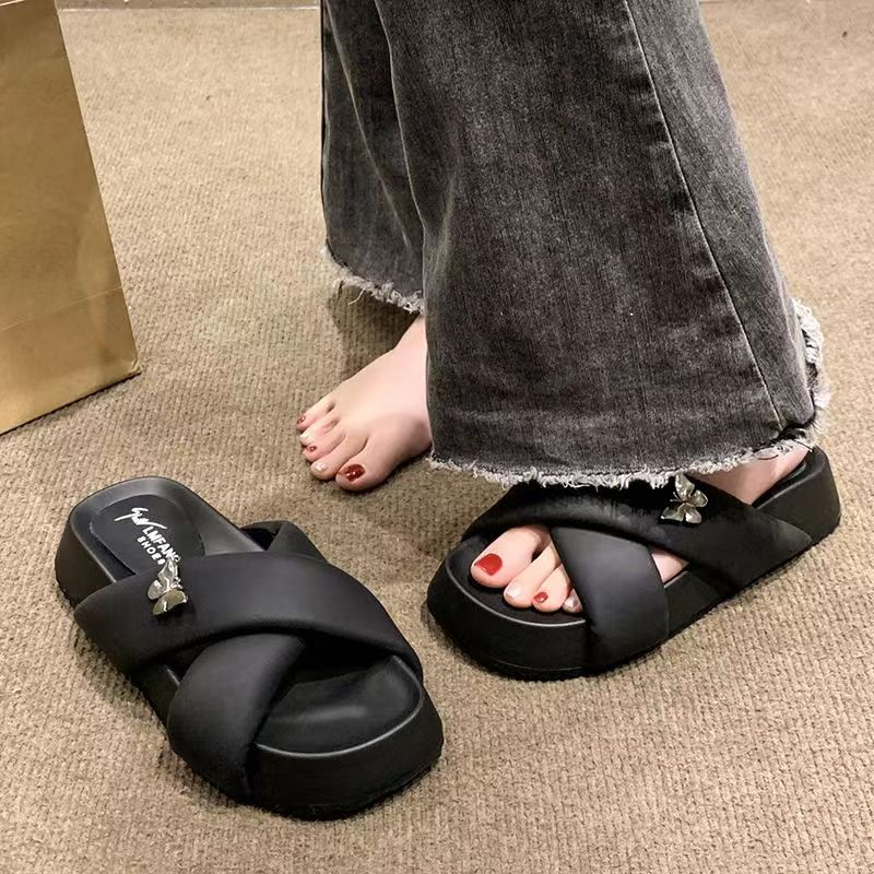 Dép Xăng Đan Đế Dày Chống Trượt Thời Trang Trẻ Trung