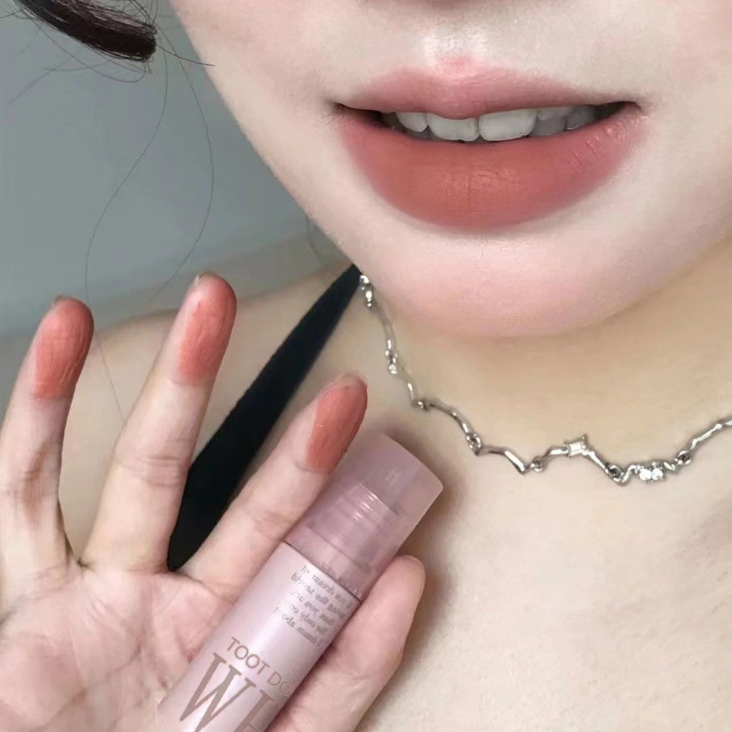 Son Kem Lì Kháng Nước Lâu Trôi 6 Màu Tùy Chọn