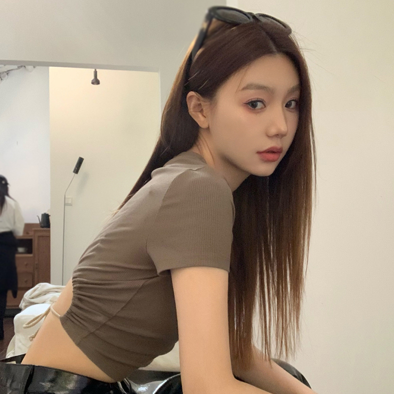 Áo Croptop Tay Ngắn Màu Sắc Thanh Lịch