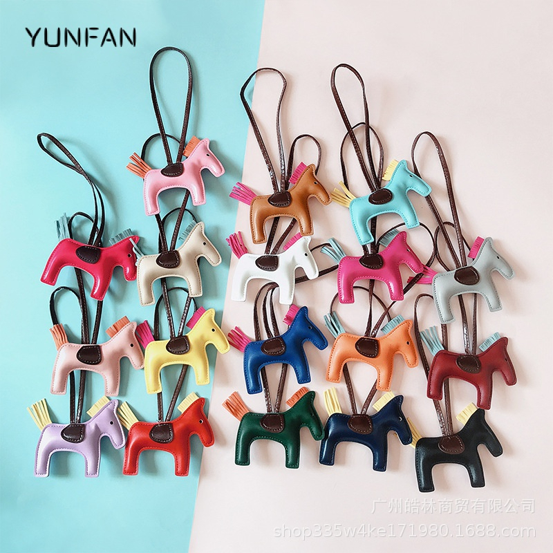 Phụ kiện YUNFAN phối tua rua hình ngựa con màu tương phản cổ điển thời trang cho nam và nữ