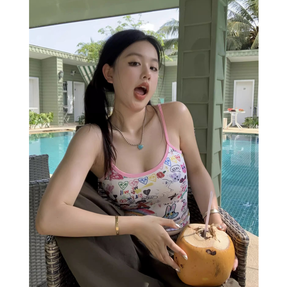 QADCOL Áo Tank Top Hai Dây Dáng Ôm In Họa Tiết Hoạt Hình Graffiti Phong Cách Mỹ Thời Trang Mùa Hè Cho Nữ