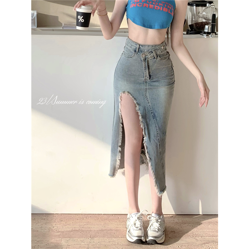 【COLORBLLIND】Chân Váy Denim Lưng Cao Thiết Kế Xẻ Tà Phong Cách Retro