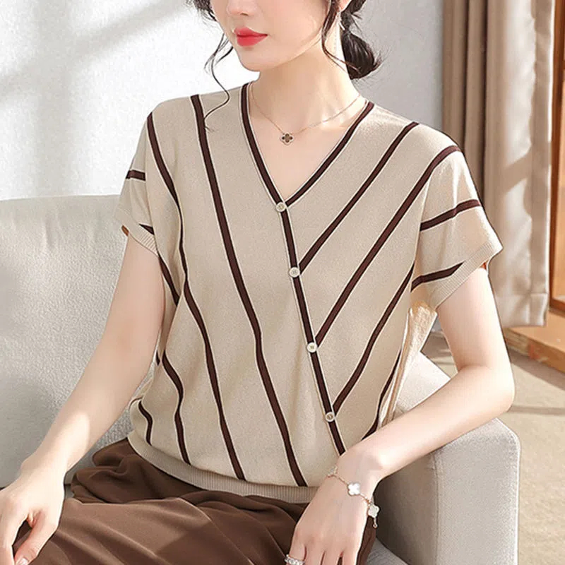 Áo Thun Tay Ngắn Cổ Chữ V Phong Cách Phương Tây Thời Trang Mùa Hè Mới Cho Phụ Nữ Trung Niên
